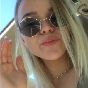 Meet your Posher, Joe